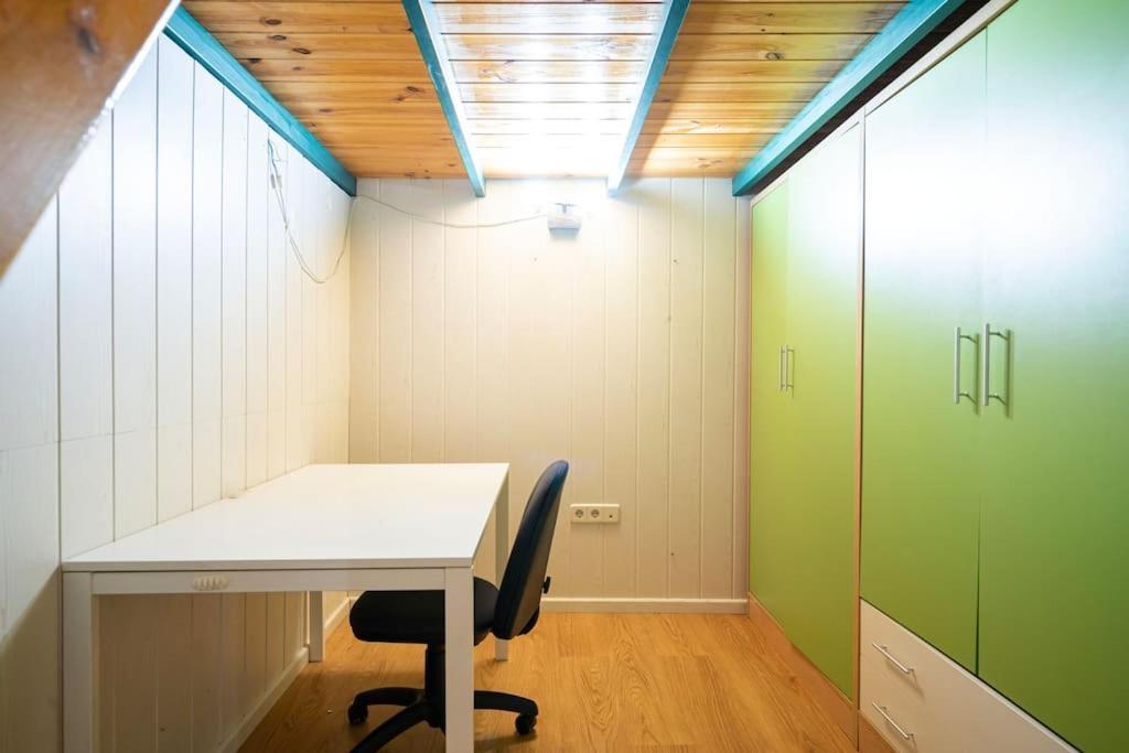 Cosy Interior-studio In Chamberi-traf Apartment