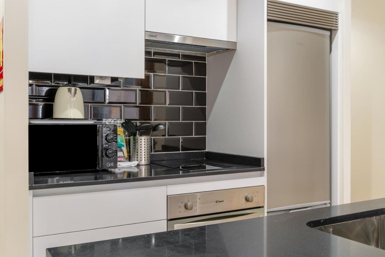 2 Bedrooms 2 Bathrooms Furnished - Malasana - Bright And Refurbished - Mintystay *