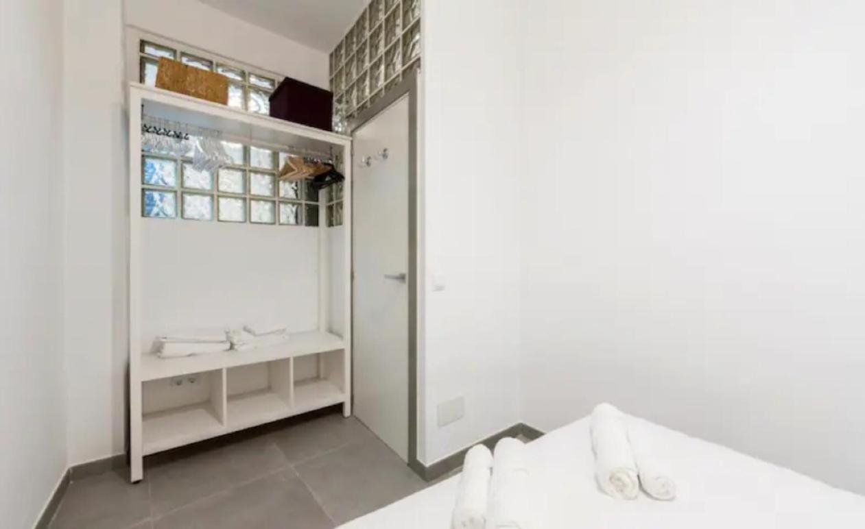Apartment 2 Bedrooms 2 Bathrooms Furnished - Plaza Mayor - Spacious & Equipped - Mintystay *