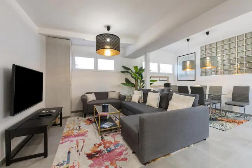 2 Bedrooms 2 Bathrooms Furnished - Plaza Mayor - Spacious & Equipped - Mintystay