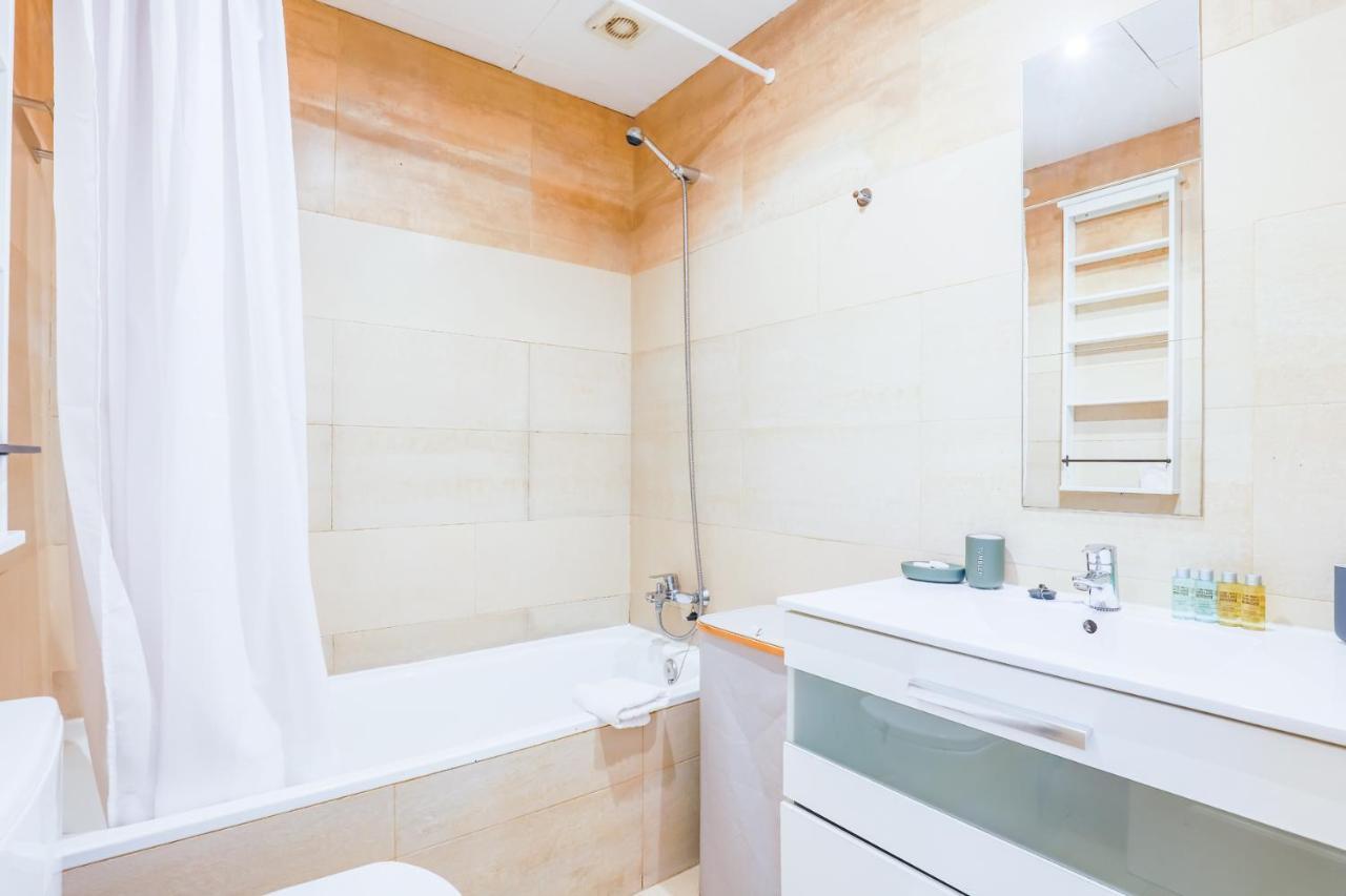 Apartment Bright Modern - 2bedrooms 2baths -cuatro Caminos *