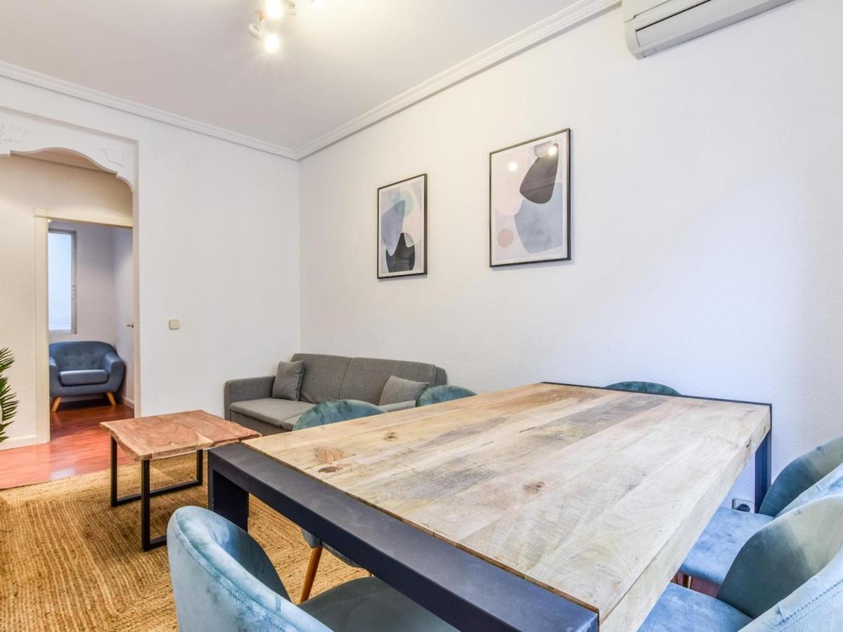Apartamento En Plaza De Lavapies Apartamento *