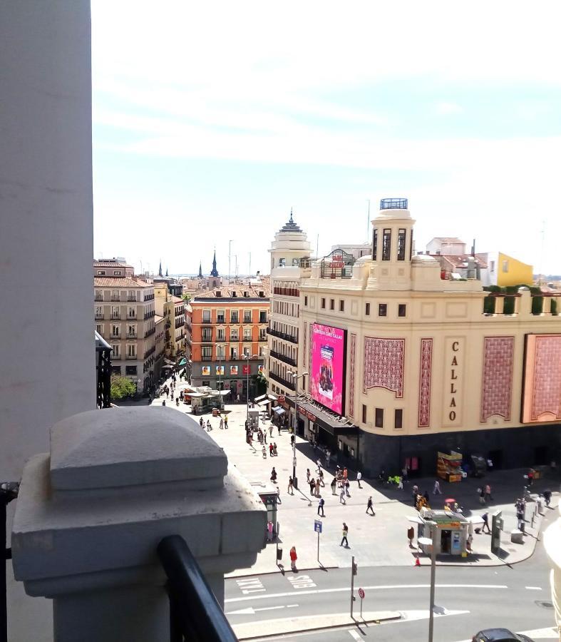 Exito En Gæstehus Madrid
