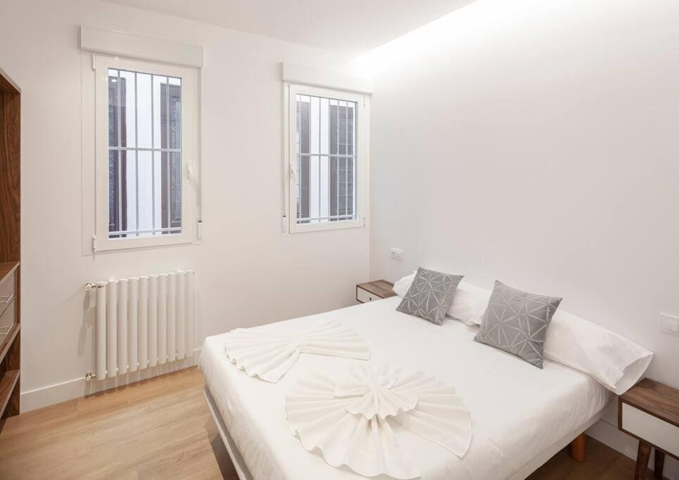 Apartment Malasana I Calle Churruca 2br 2bh