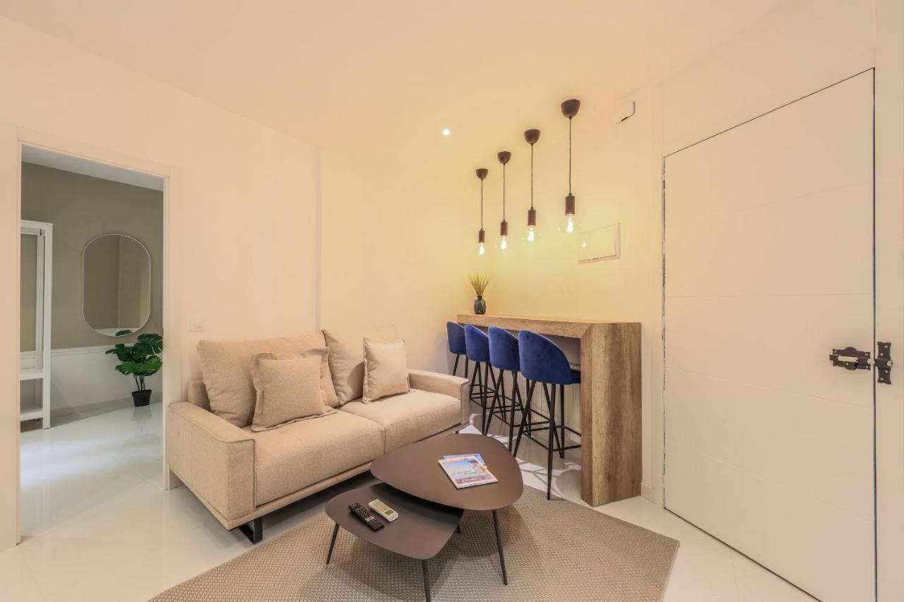 Ap Embajadores Xv Apartment