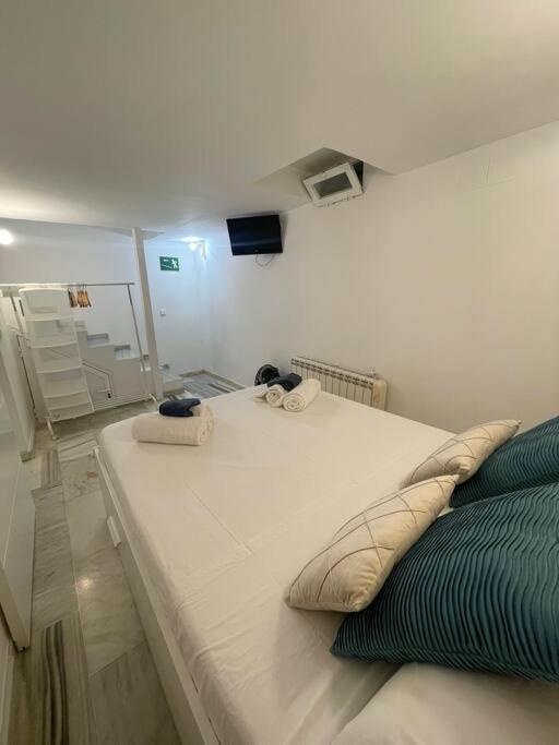 Arriaga Bajo- Precioso Duplex. Parking Gratuito Apartamento Madri
