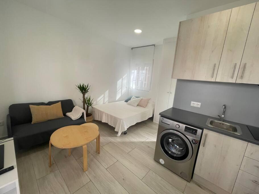 Apartment With Parking Space-afric *