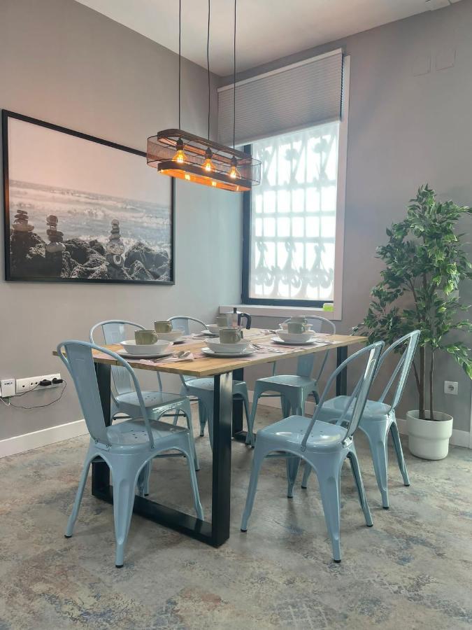 Encanto Santiago Bernabeu- Castellana Apartamento Madrid