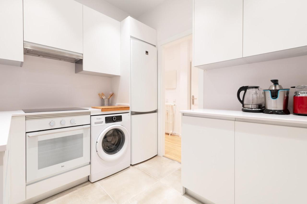 Apartment 3 Bedrooms 2 Bathrooms Furnished - La Latina - Bright & Spacious - Mintystay Madrid