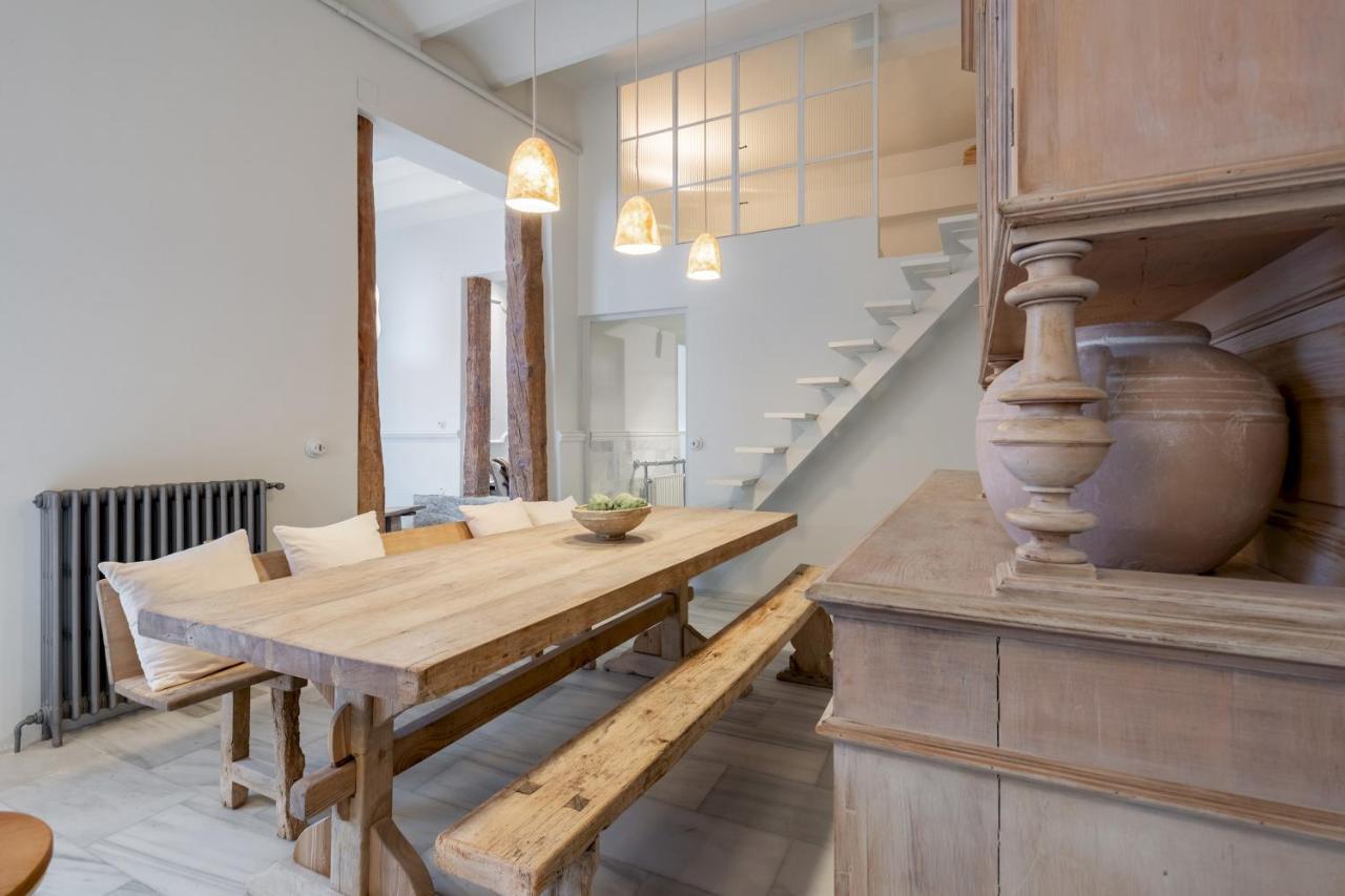 3 Bedrooms 2 Bathrooms Furnished - Malasana - Terrace - Bright In Downtown Area - Mintystay *