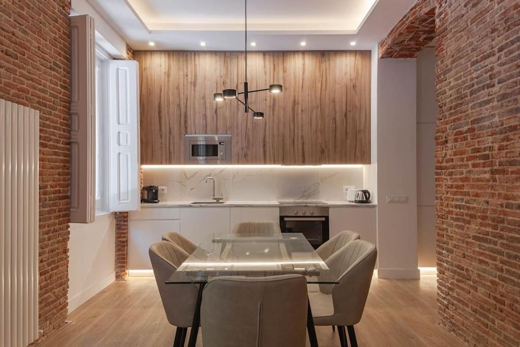 Salamanca V Calle Alcantara 3br 3bh Apartment