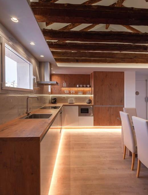 Gran Via Iii Calle Preciados 3br 3bh