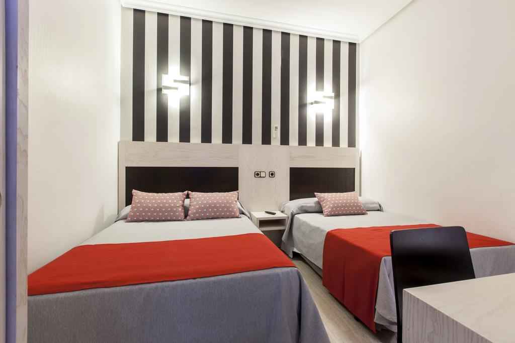 Castilla I Atocha Guest house Madrid