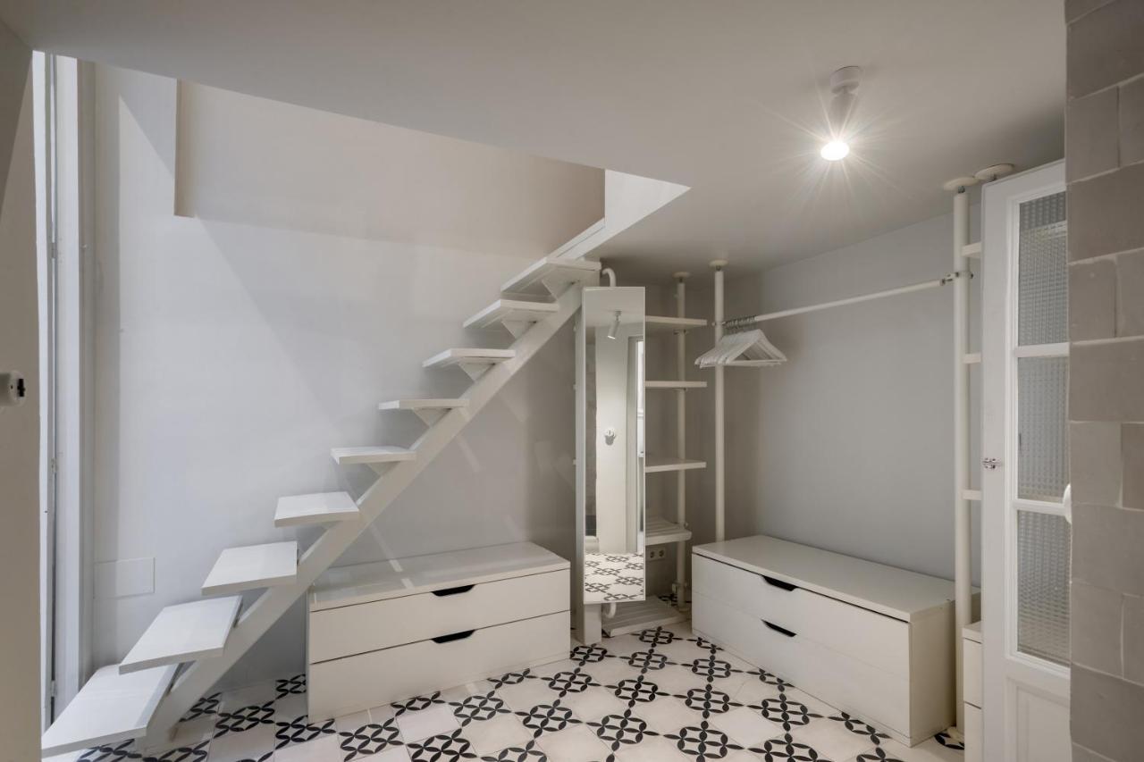 3 Bedrooms 2 Bathrooms Furnished - Malasana - Terrace - Bright In Downtown Area - Mintystay Apartment *