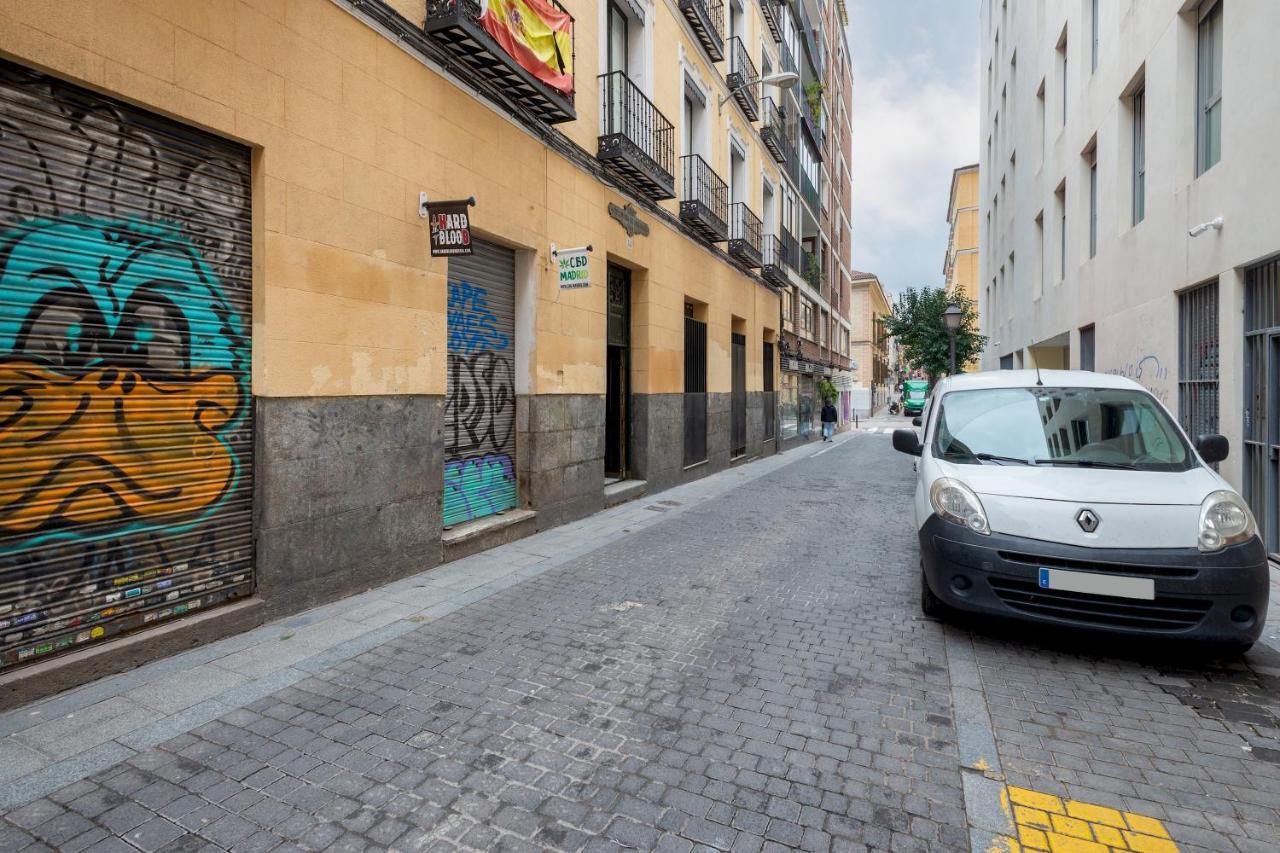Apartment 3 Bedrooms 2 Bathrooms Furnished - Malasana - Terrace - Bright In Downtown Area - Mintystay Madrid