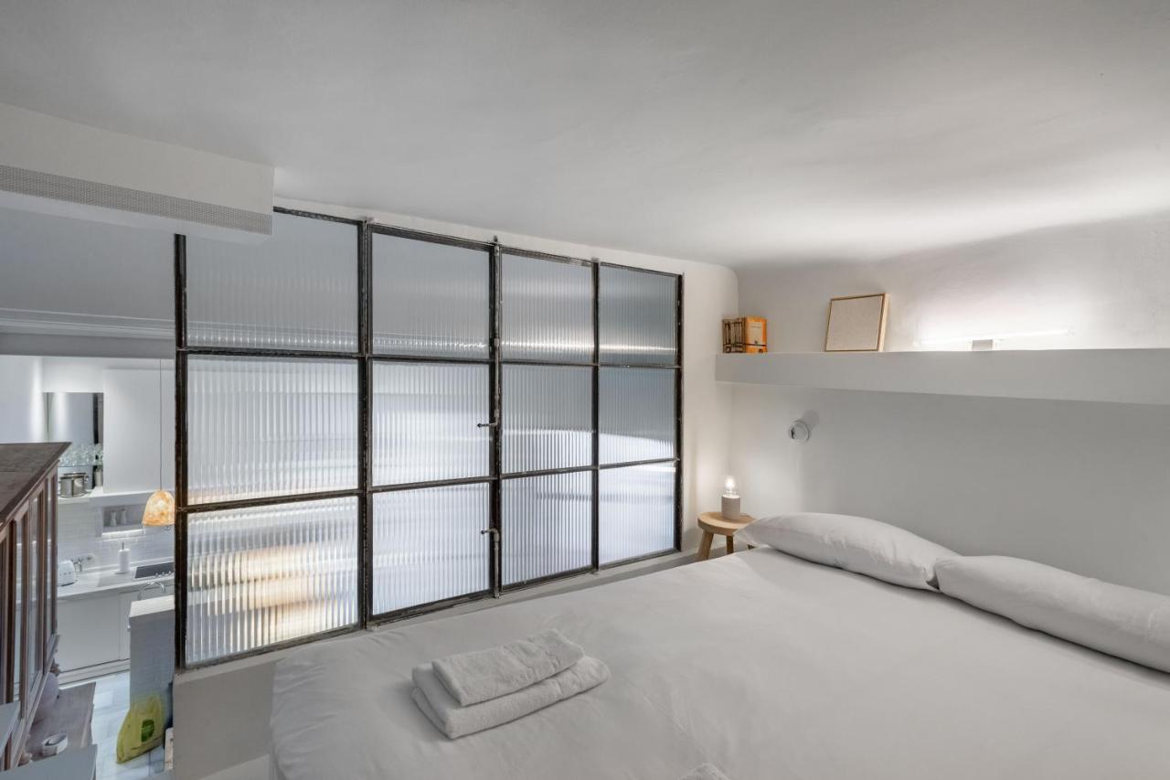 3 Bedrooms 2 Bathrooms Furnished - Malasana - Terrace - Bright In Downtown Area - Mintystay Madrid