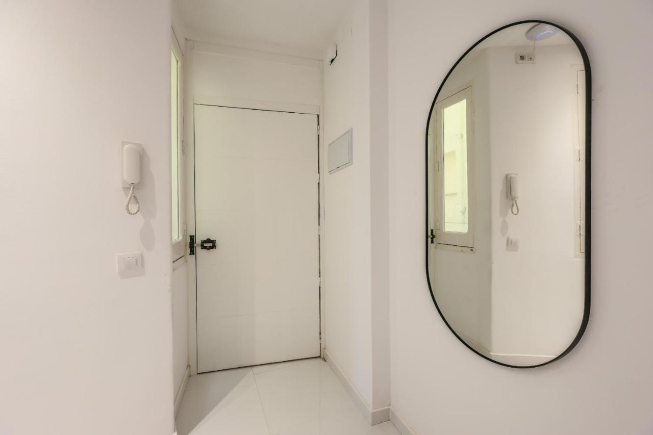 Apartamento Ap Embajadores Xvii Madri