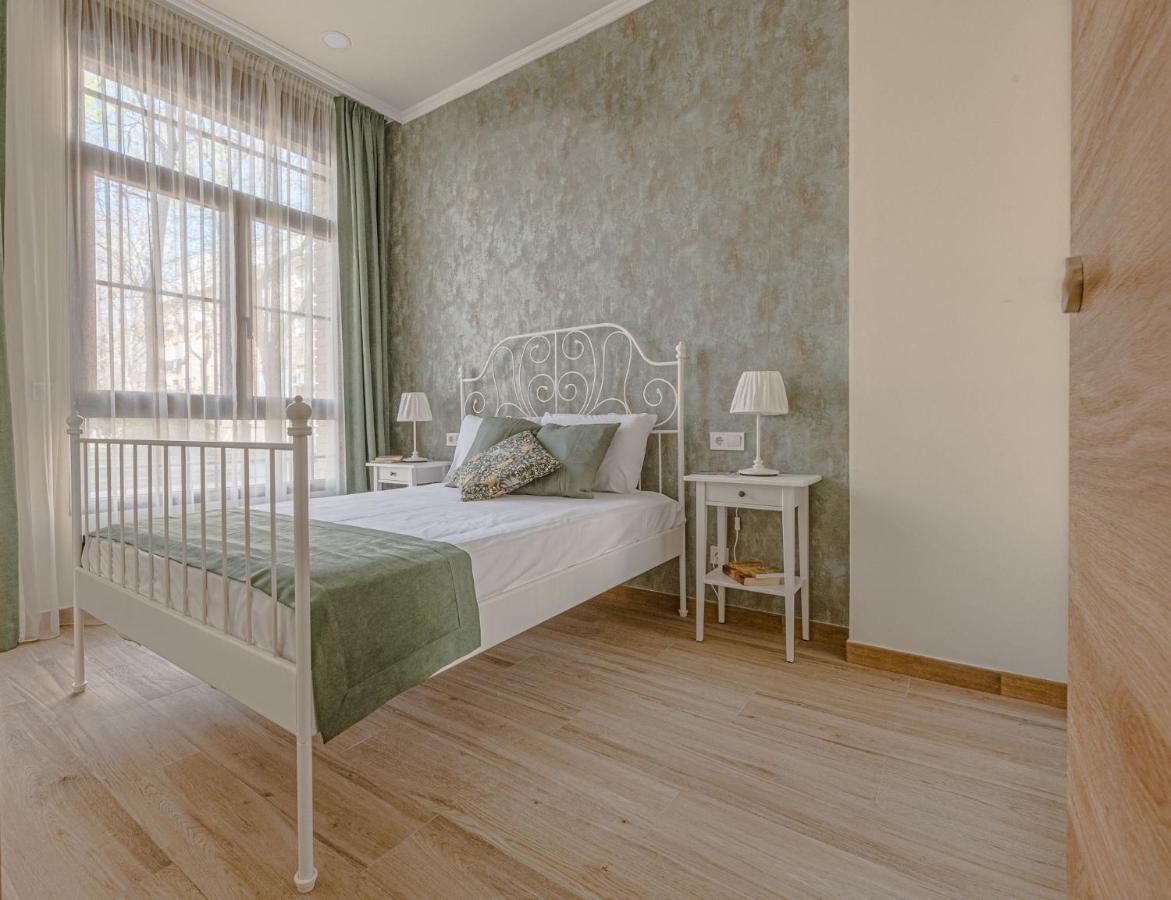 Simone Apartamento Madri