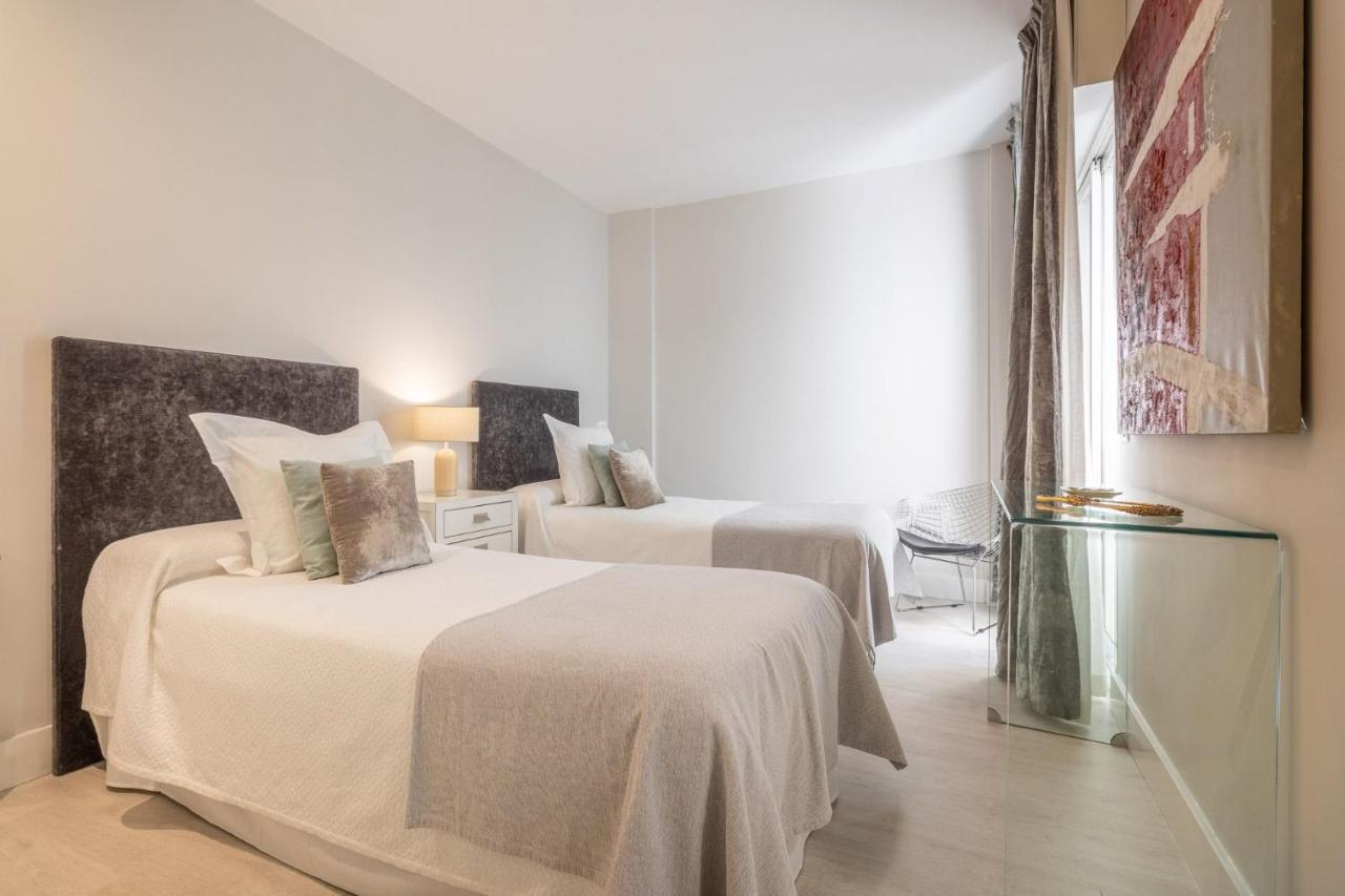 Apartamento Spectacular 2-bedroom With Stunning Retiro Park Views In The Heart Of Barrio Salamanca