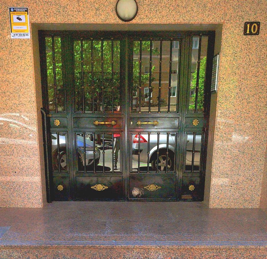 Acogedor Duplex Barrio Del Pilar * Madri