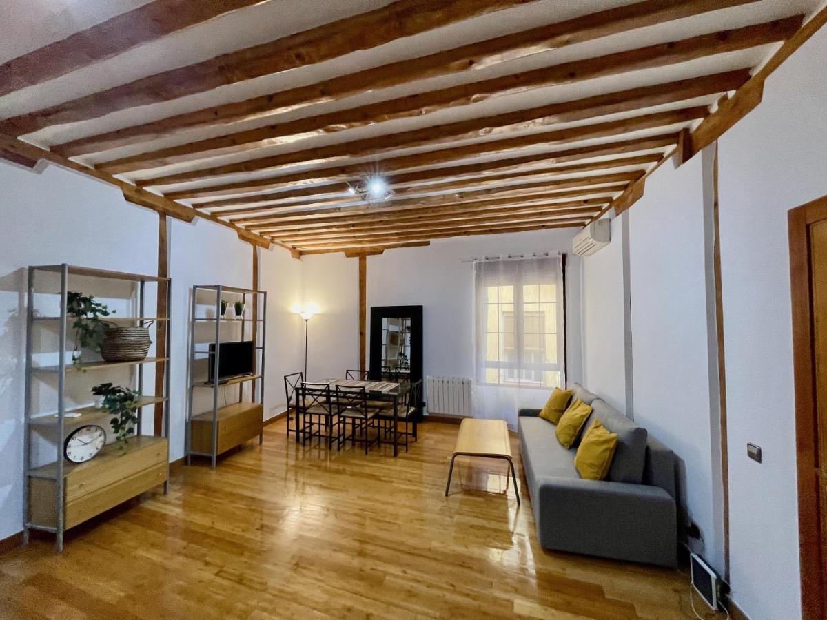 Con Encanto Junto A La Plaza Mayor Apartment *