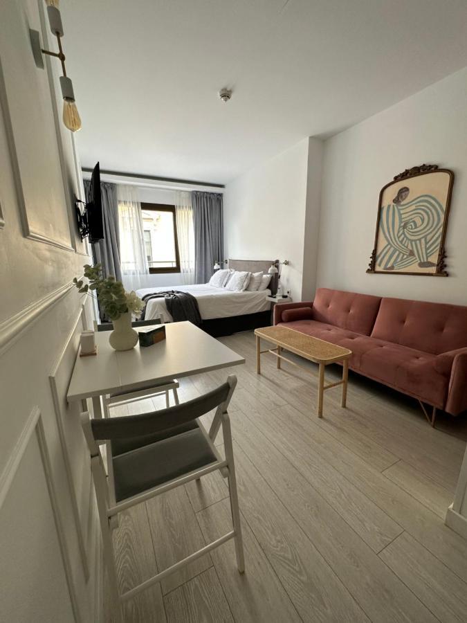 Luxury Retiro Park & Prado Museum Apartment *
