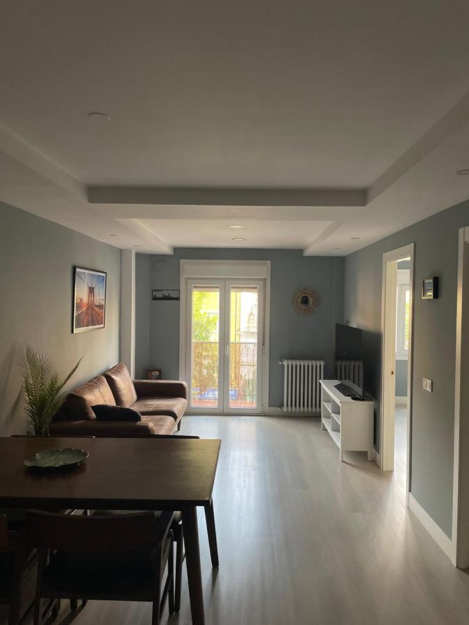 Comoda Principal Con Vista Exterior Madrid