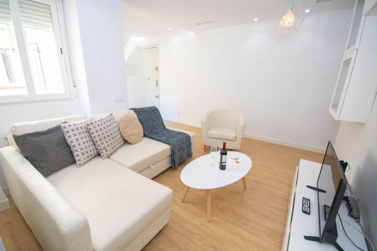 Apartment For Your Bonito Y Amplio Temporal En Barrio Salamanca - Clc43 *