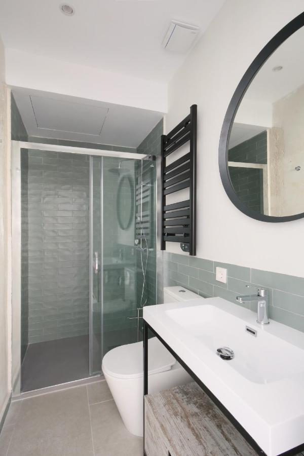 Charming Palacio Real Apartment