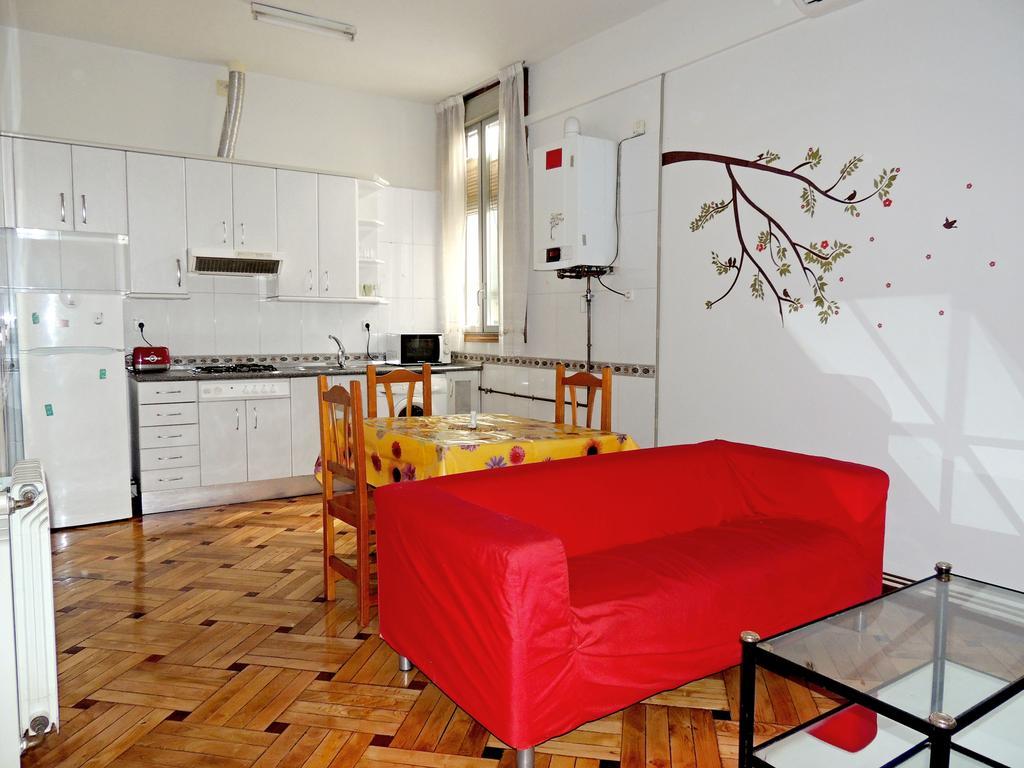 Low Cost In Apartment *
