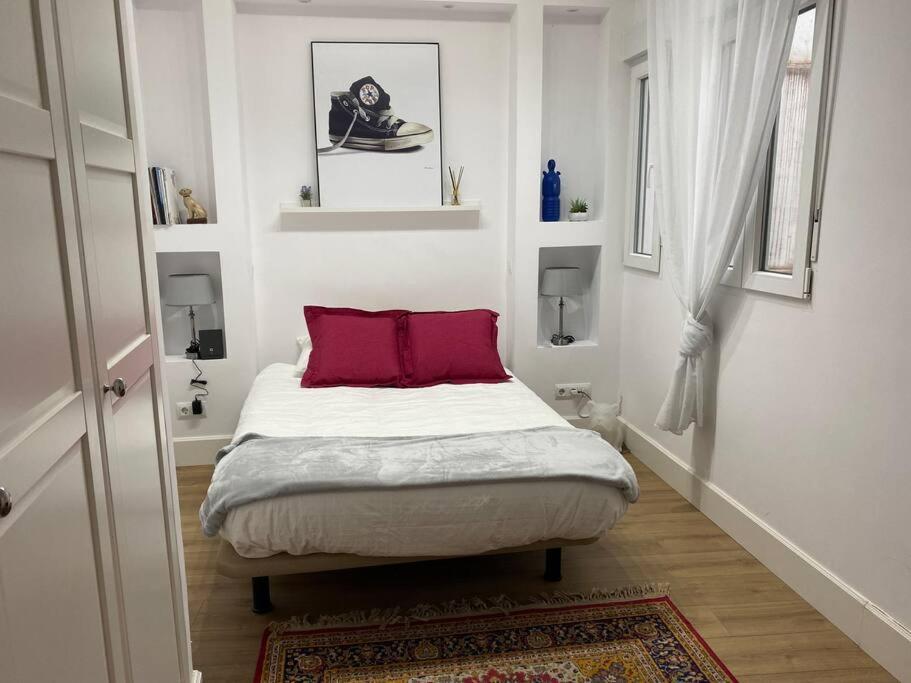Apartment Beautiful In Chueca, Center Of *
