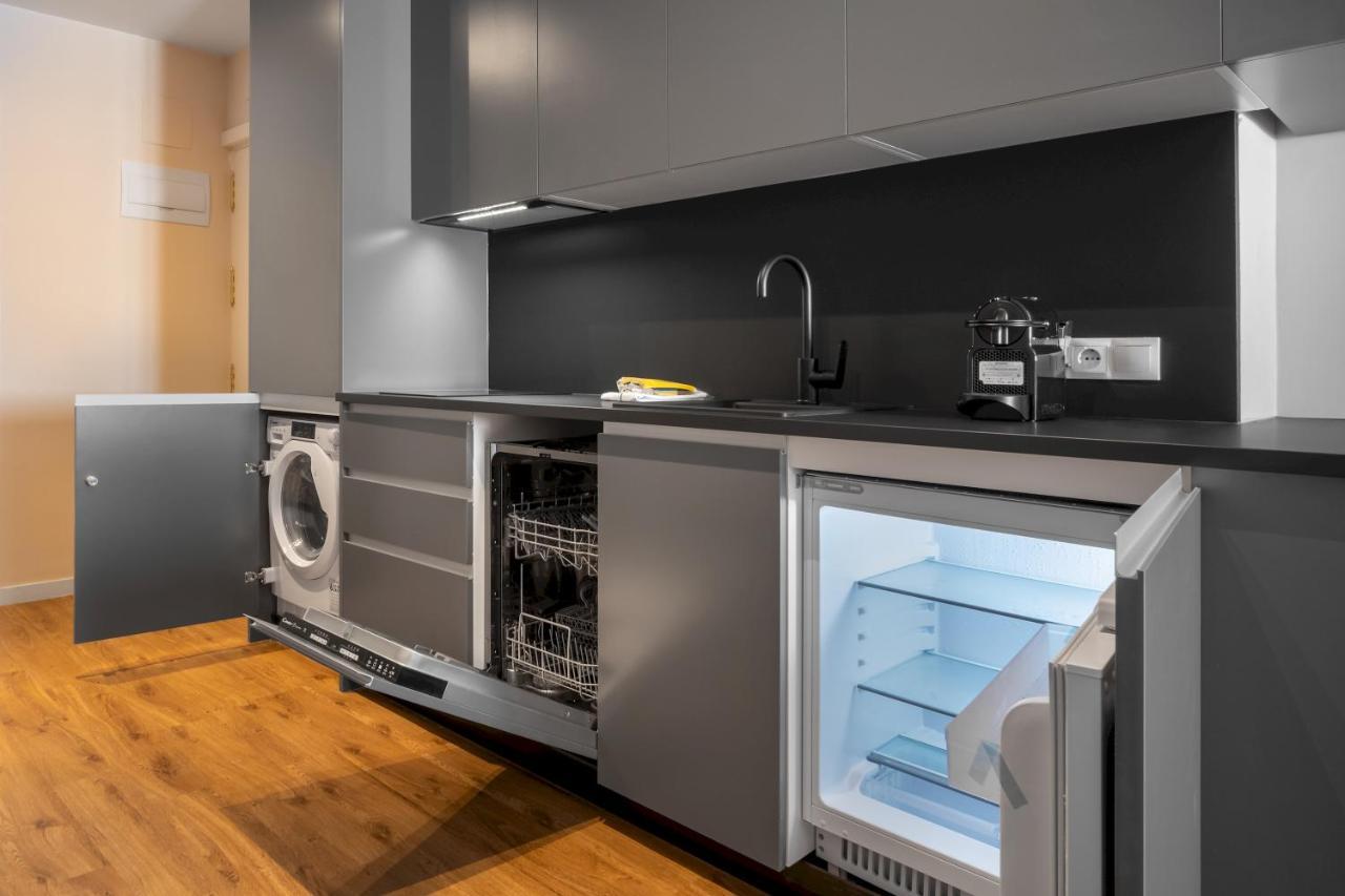 1 Bedroom 1 Bathroom Furnished - Chueca - Modern In Downtown Area - Mintystay Apartment