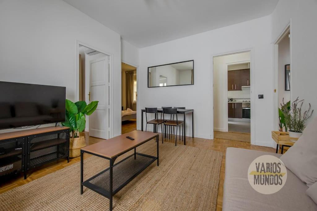 Beautiful Apt 7px En La C/santa Ana Centro De Apartment *