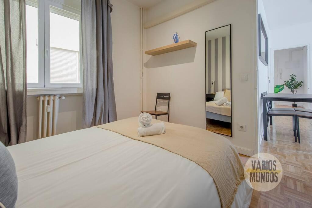 Beautiful Apt 7px En La C/santa Ana Centro De Apartment Madrid