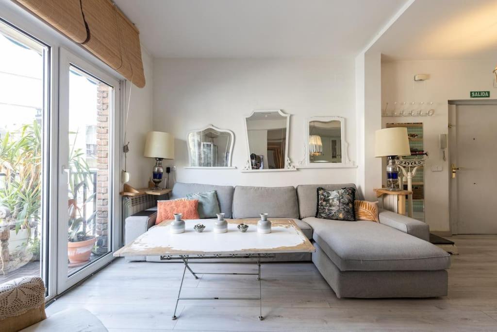 Precioso Apartamento Situado A 15min Puerta Sol Madrid