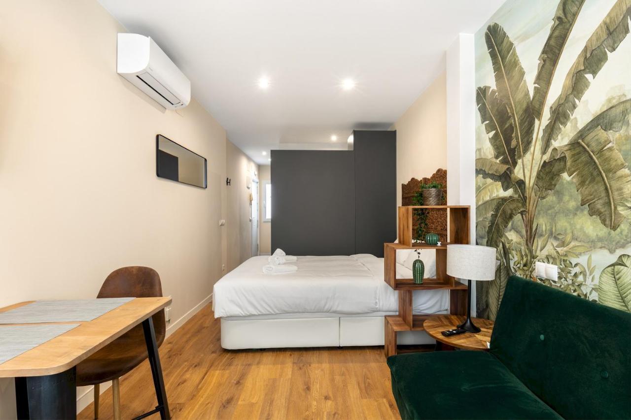 1 Bedroom 1 Bathroom Furnished - Chueca - Modern Functional - Mintystay Madrid