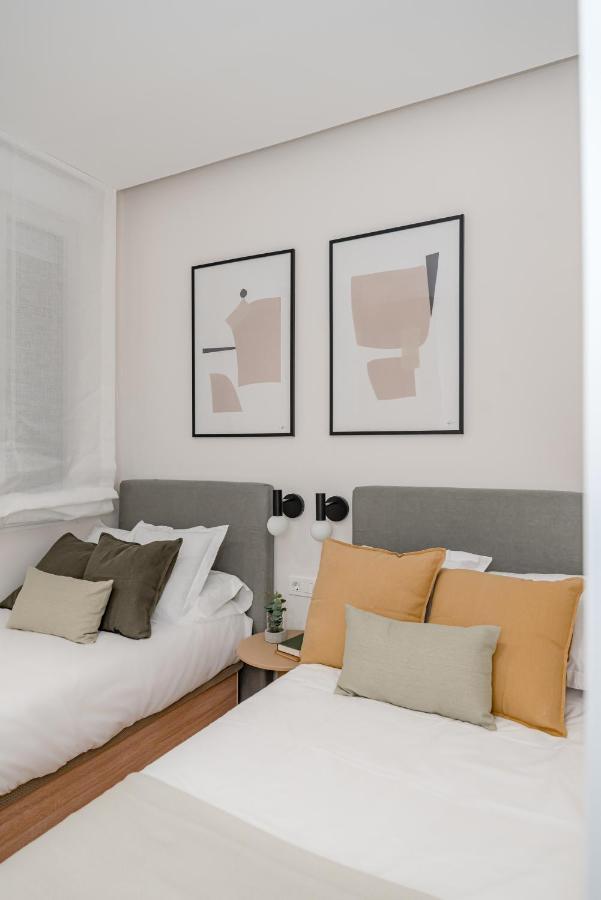 Chamberi V Calle Hartzenbusch 2br 2bh *