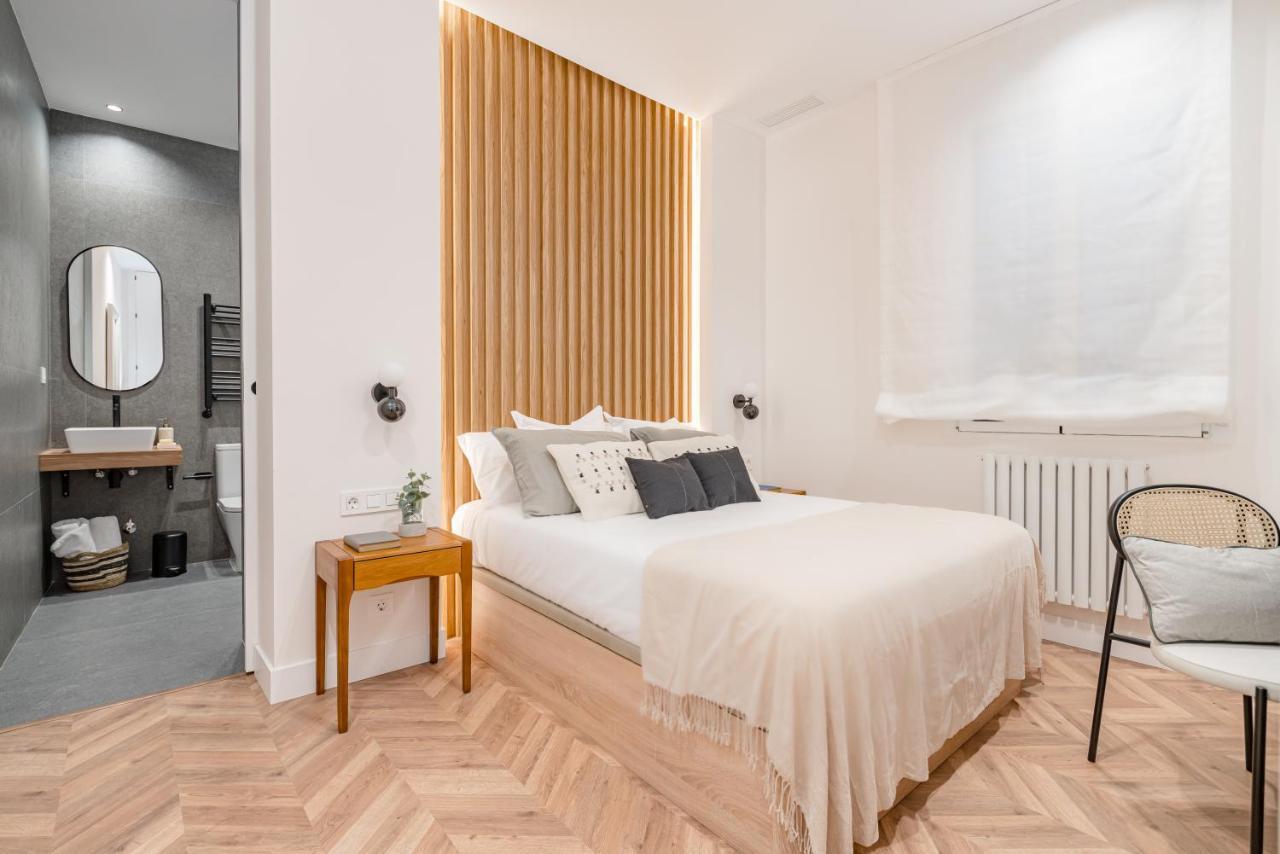 Chamberi V Calle Hartzenbusch 2br 2bh * Madrid