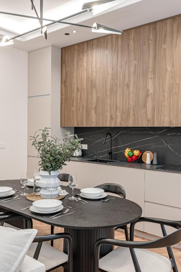 Chamberi V Calle Hartzenbusch 2br 2bh Apartment Madrid