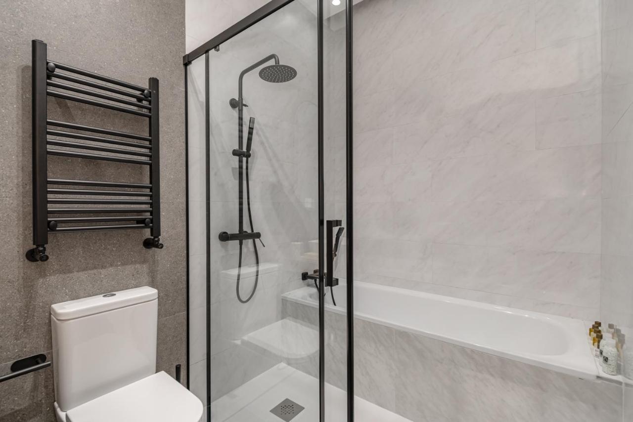 Chamberi V Calle Hartzenbusch 2br 2bh Apartment