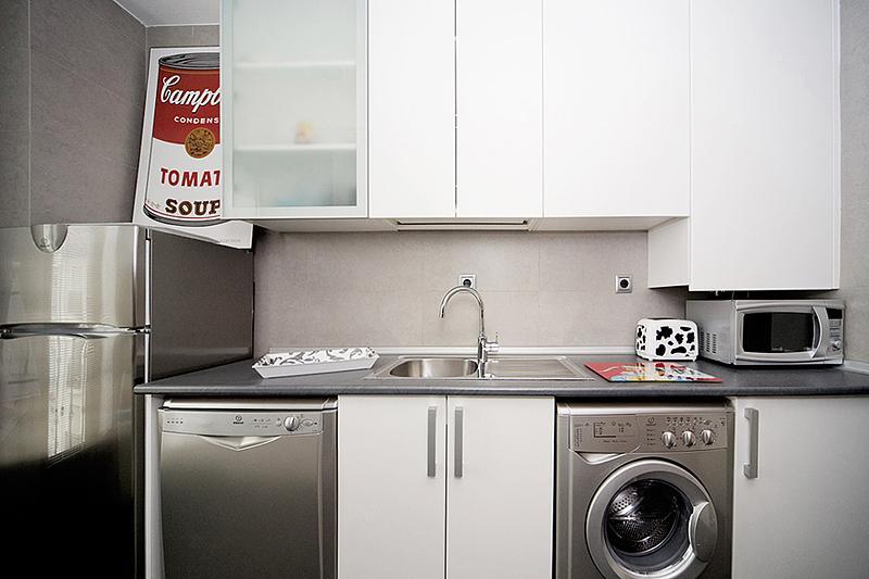Km1 Lavapies Apartment *