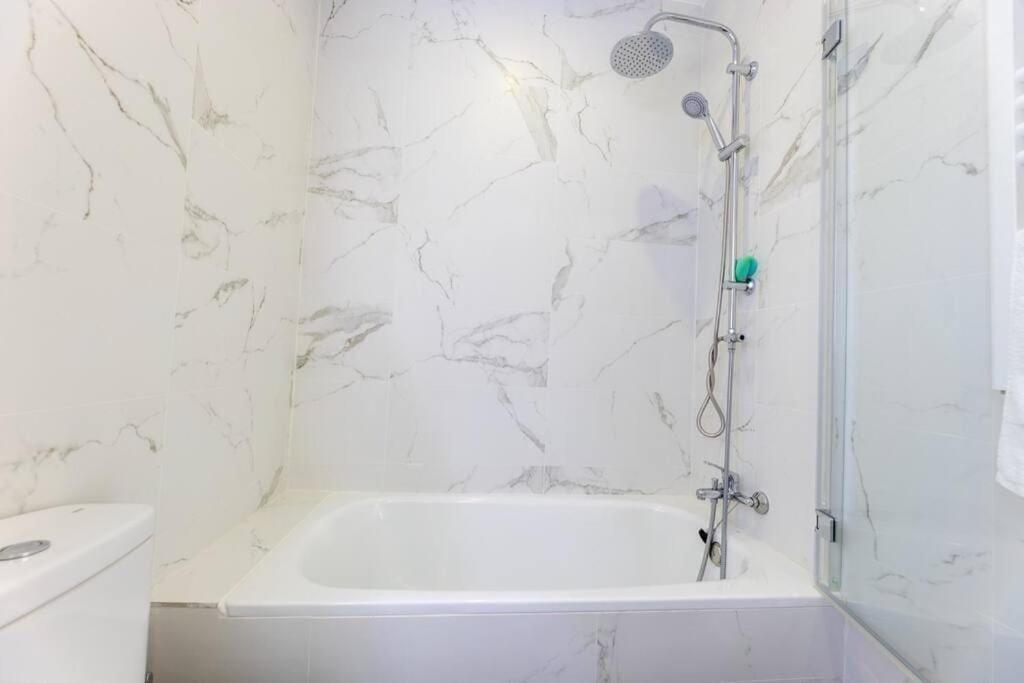 Paseo Esperanza Lujoso Apartamento En