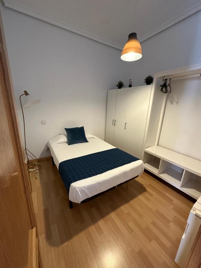 Lofts Puerta Del Sol Apartment *