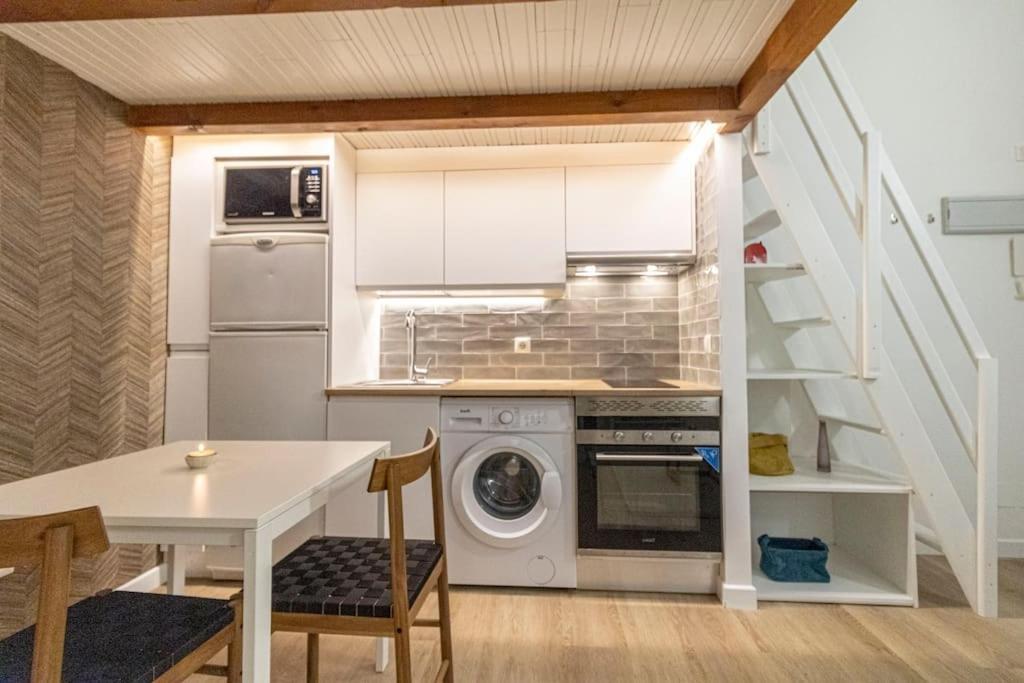 Pequeno Estudio Madrileno Apartamento *