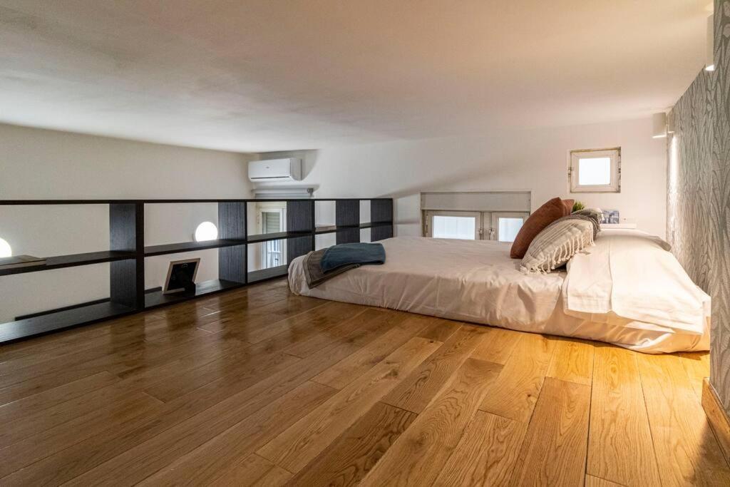 Pequeno Estudio Madrileno * Madrid
