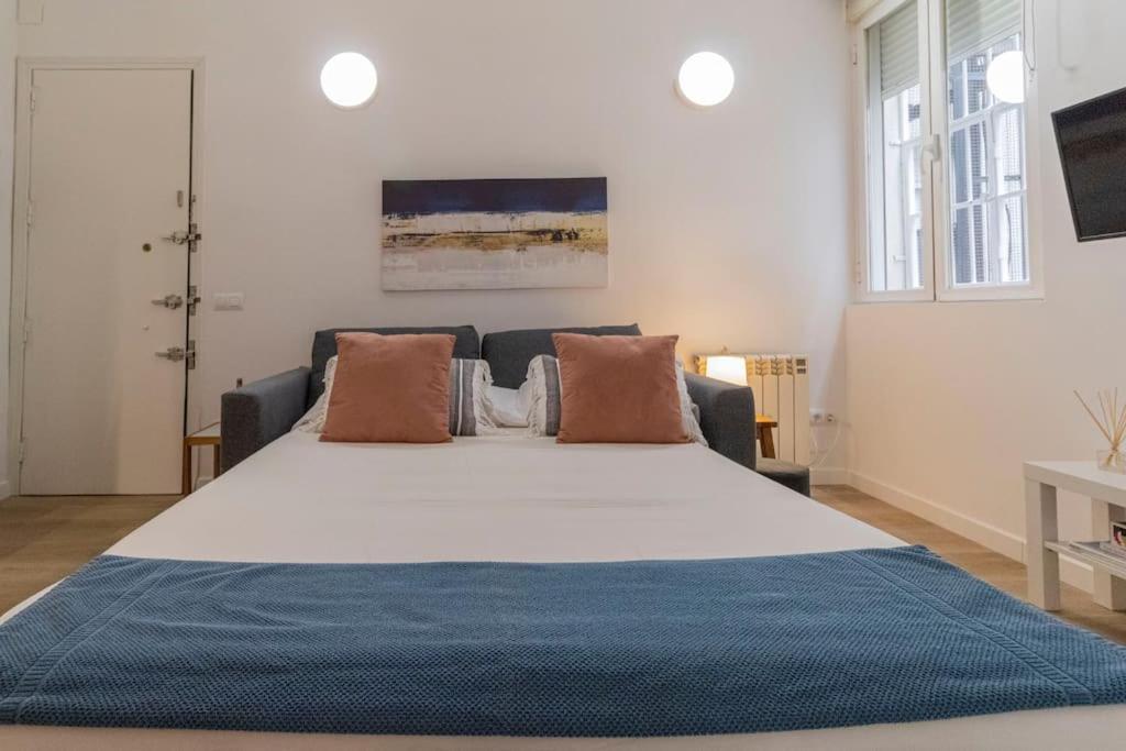 Apartamento Pequeno Estudio Madrileno