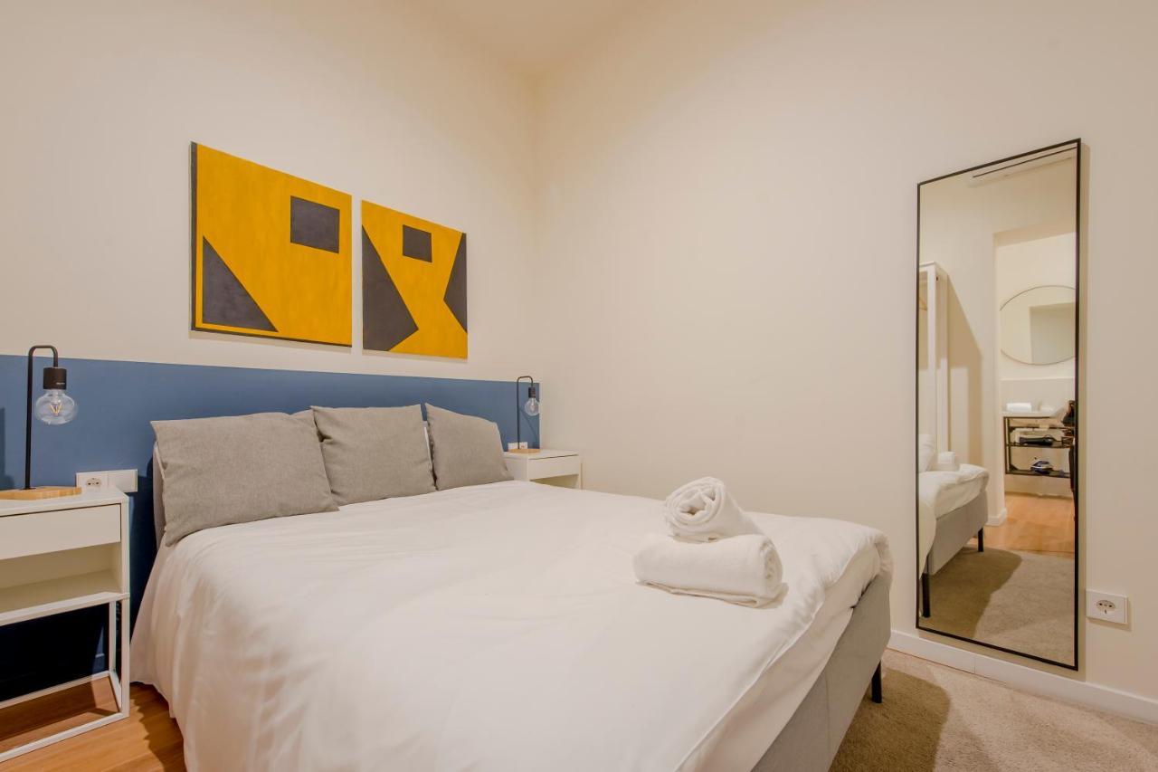 Apartment New Apt 7 A 50 Metros Del Retiro/museo Prado *