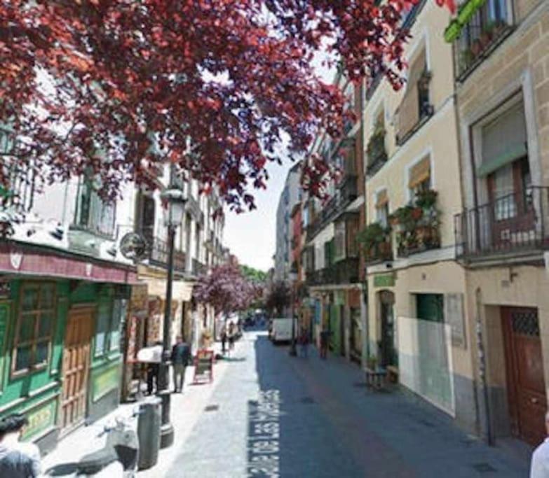 Calle Huertas Acogedor By Regalatemadrid * Madri