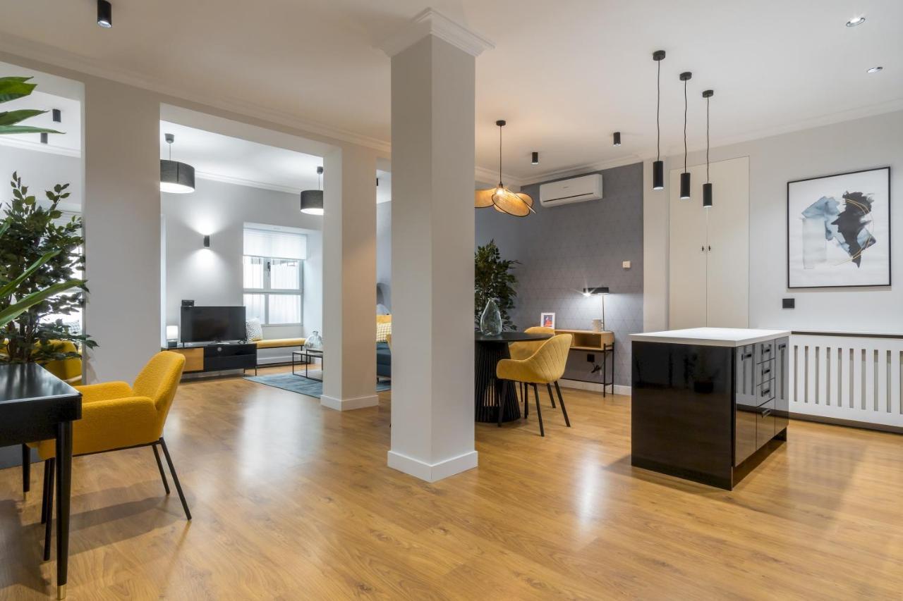 Wide And Modern -1bd 1,5 Bth- Malasana Madri