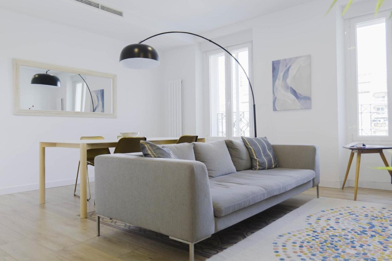 10 Plaza De Pedro Zerolo Apartment